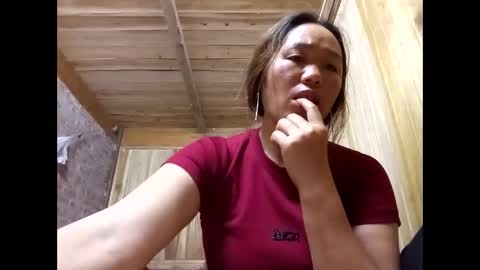 lyn_eva online show from 05/21/26, 10:17