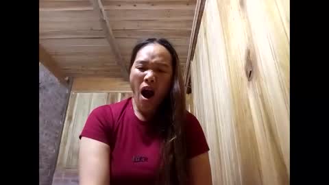 lyn_eva online show from 06/03/26, 10:04
