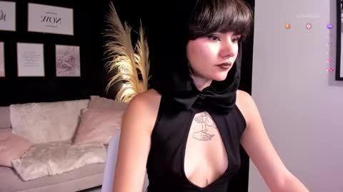 Snapshot of lyn_lebelle chatting on 01/12/26, 06:46 Lyn online show from 01/12/26, 06:46