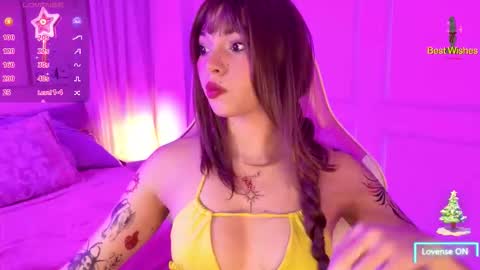 Lyna love online show from 12/15/25, 12:42