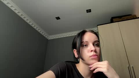 Snapshot of lynettawiseman chatting on 05/19/26, 07:26 Eva online show from 05/19/26, 07:26