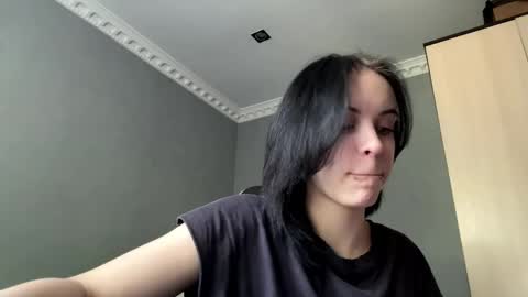 Snapshot of lynettawiseman chatting on 05/29/26, 07:28 Eva online show from 05/29/26, 07:28