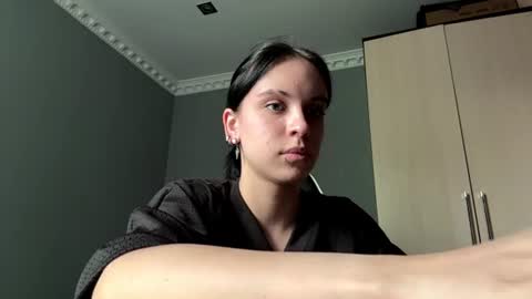 Snapshot of lynettawiseman chatting on 06/11/26, 08:01 Eva online show from 06/11/26, 08:01