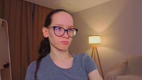 Sara online show from 03/22/26, 04:10