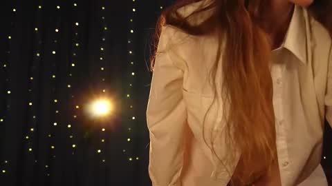 Lynn online show from 02/25/25, 03:16