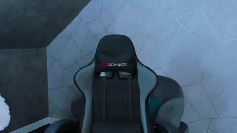 Snapshot of lynn_martin chatting on 11/13/25, 01:15 Lynn online show from 11/13/25, 01:15