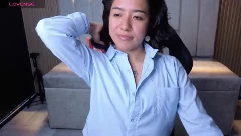 Snapshot of lynn_turner_ chatting on 05/06/26, 01:05 lynn_turner_ online show from 05/06/26, 01:05