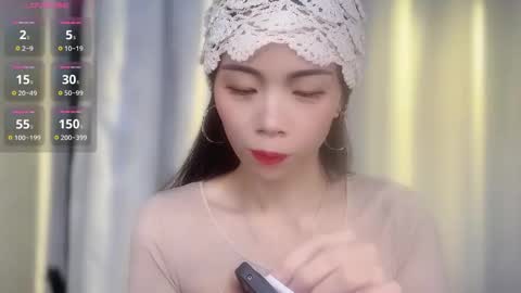 Snapshot of lynnalltop_165_keke chatting on 11/18/25, 12:20 lynnalltop_165_keke online show from 11/18/25, 12:20