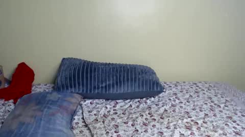 lyenne online show from 03/11/26, 06:08