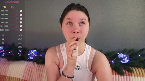 Lola online show from 01/07/25, 05:43