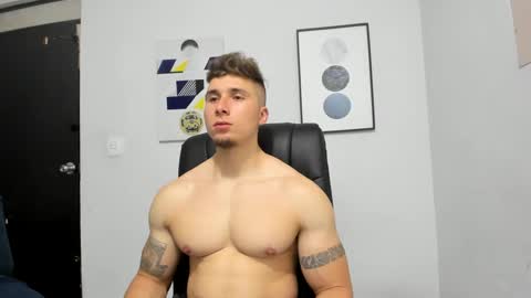 Lyonel online show from 12/24/24, 03:49