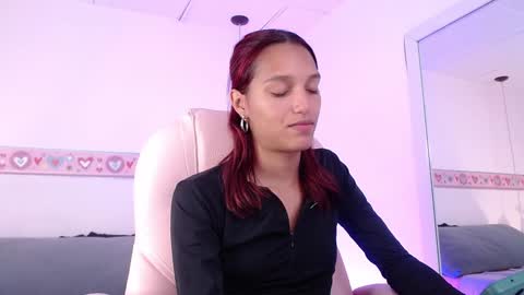 LYRA online show from 01/16/25, 01:48