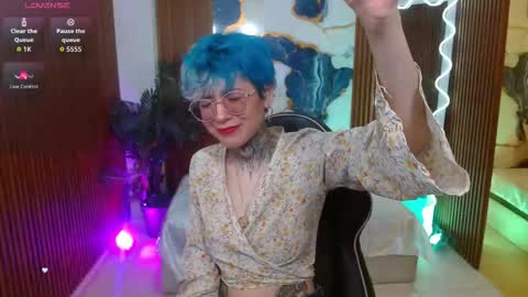 Snapshot of lyra_tay chatting on 02/25/26, 07:12 lyra_tay online show from 02/25/26, 07:12