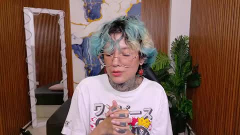 Snapshot of lyra_tay chatting on 05/27/26, 01:57 lyra_tay online show from 05/27/26, 01:57