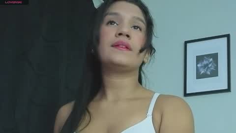 Snapshot of lyriadiamond_ chatting on 04/26/26, 07:55 Lyria Diamond online show from 04/26/26, 07:55