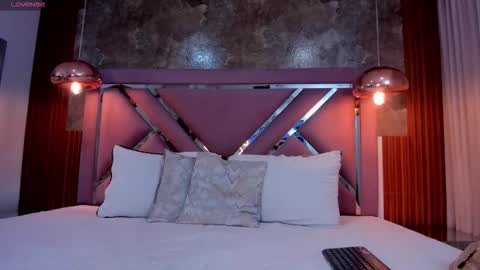 Snapshot of lysacollins20_ chatting on 03/15/26, 03:12 Lysa online show from 03/15/26, 03:12