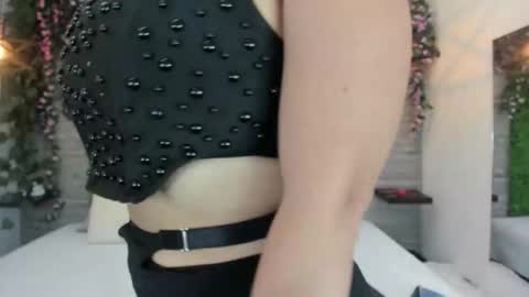 Snapshot of lysacollins20_ chatting on 03/19/26, 04:22 Lysa online show from 03/19/26, 04:22