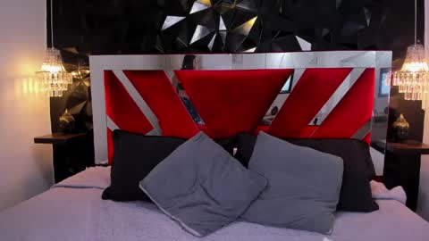 Snapshot of lysacollins20_ chatting on 04/05/26, 01:52 Lysa online show from 04/05/26, 01:52