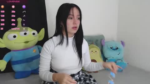 lyshana online show from 02/15/25, 09:27