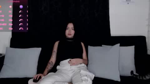 lyshana online show from 03/04/25, 11:19