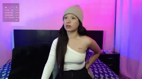 lyshana online show from 12/04/25, 10:13