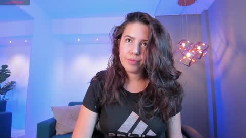 Snapshot of lyssa_muller chatting on 01/21/25, 10:52 Lyssa Everyday From 0700 to 1630 Col Time online show from 01/21/25, 10:52