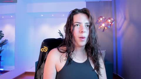 Snapshot of lyssa_muller chatting on 01/27/25, 01:19 Lyssa Everyday From 0700 to 1630 Col Time online show from 01/27/25, 01:19