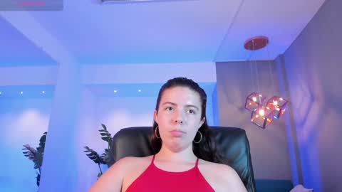 Snapshot of lyssa_muller chatting on 02/08/25, 06:22 Lyssa Everyday From 0700 to 1630 Col Time online show from 02/08/25, 06:22