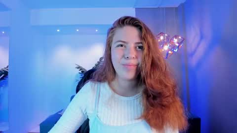 Snapshot of lyssa_muller chatting on 03/04/25, 11:08 Lyssa Everyday From 0700 to 1630 Col Time online show from 03/04/25, 11:08