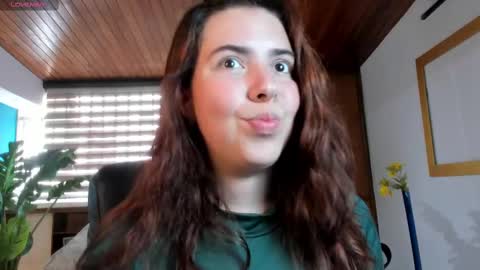 Snapshot of lyssa_muller chatting on 09/08/25, 04:17 Lyssa Everyday From 0700 to 1630 Col Time online show from 09/08/25, 04:17