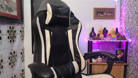 SWEETPINOY online show from 01/18/25, 09:56