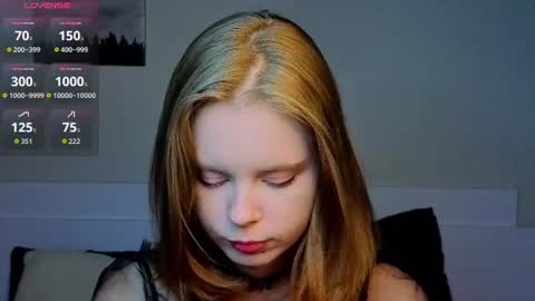 Julie online show from 08/07/26, 08:00