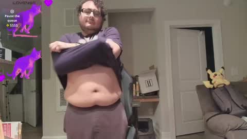 lyxx_2 online show from 10/13/25, 11:49