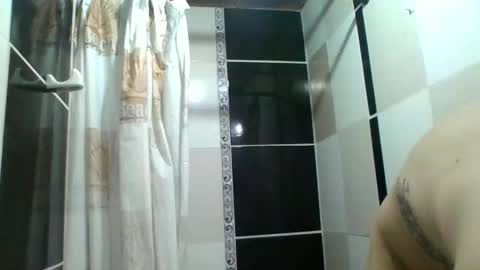 m0ntana777 online show from 09/15/25, 10:26