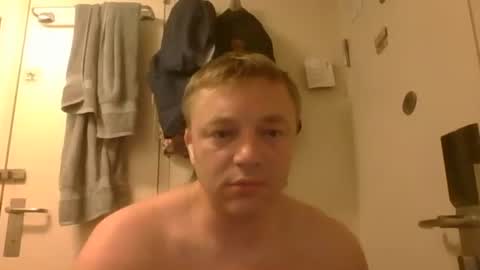 Snapshot of m15kala chatting on 12/05/25, 07:54 m15kala online show from 12/05/25, 07:54