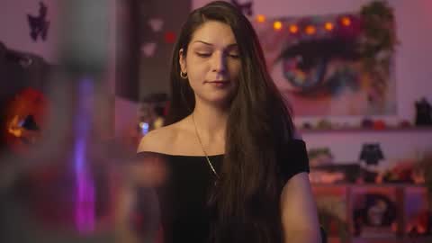 M1A  Dddy online show from 11/02/25, 09:17