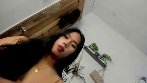 Snapshot of m1ssjanelana69 chatting on 05/16/26, 12:07 Janelovesu online show from 05/16/26, 12:07