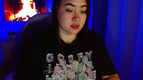 Snapshot of m33li chatting on 04/12/26, 01:10 Meli online show from 04/12/26, 01:10