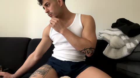 Sam online show from 02/05/25, 11:44