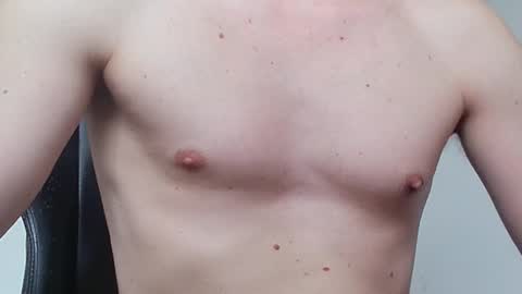 Snapshot of m3n1c chatting on 03/16/26, 07:45 m3n1c online show from 03/16/26, 07:45