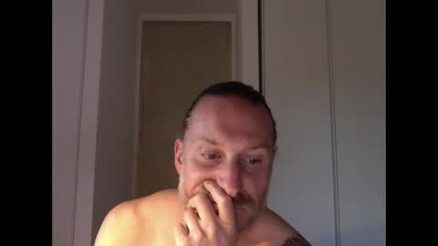 Snapshot of m4rduk81 chatting on 05/04/26, 04:25 m4rduk online show from 05/04/26, 04:25