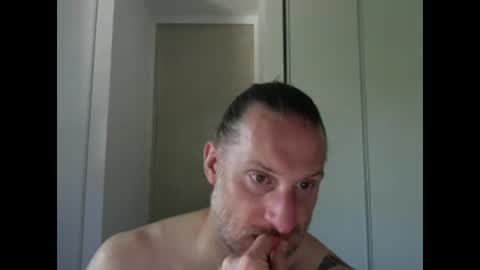 Snapshot of m4rduk81 chatting on 05/09/26, 11:59 m4rduk online show from 05/09/26, 11:59