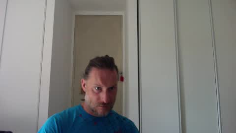 Snapshot of m4rduk81 chatting on 05/31/26, 07:04 m4rduk online show from 05/31/26, 07:04