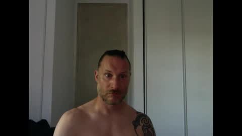 Snapshot of m4rduk81 chatting on 06/03/26, 04:23 m4rduk online show from 06/03/26, 04:23