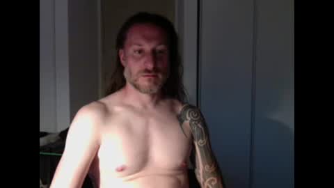 Snapshot of m4rduk81 chatting on 06/08/26, 03:40 m4rduk online show from 06/08/26, 03:40
