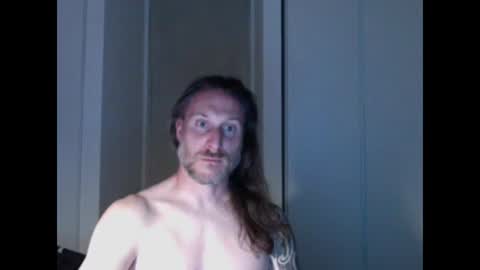 Snapshot of m4rduk81 chatting on 06/08/26, 07:25 m4rduk online show from 06/08/26, 07:25
