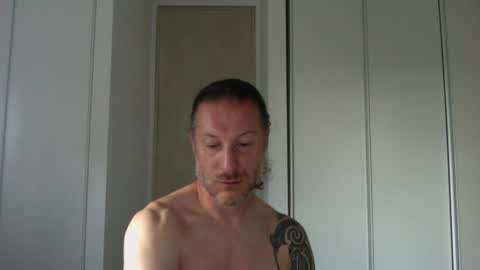 Snapshot of m4rduk81 chatting on 08/01/26, 06:12 m4rduk online show from 08/01/26, 06:12