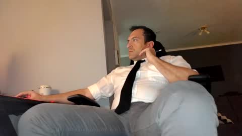 Snapshot of m4st3r_0f_d0m1n4nc3 chatting on 02/27/25, 05:26 ready to cum online show from 02/27/25, 05:26