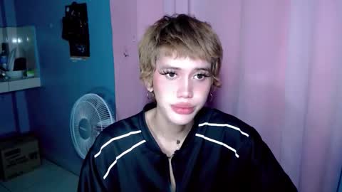 Snapshot of m788522 chatting on 04/13/26, 05:35 MARIA online show from 04/13/26, 05:35