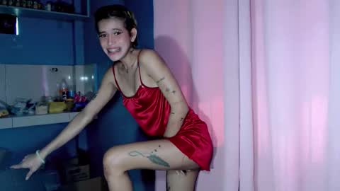 Snapshot of m788522 chatting on 04/17/26, 12:35 MARIA online show from 04/17/26, 12:35